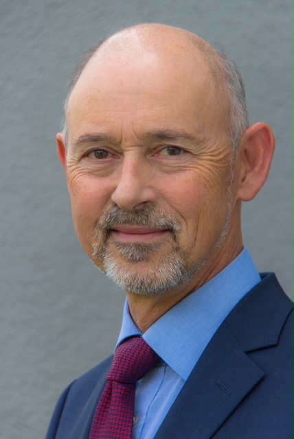 Prof. Helmut Kreidenweis, Professor für Sozialinformatik
